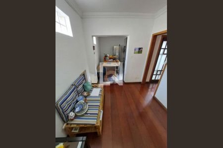 Casa à venda com 3 quartos, 131m² em Vila Mariana, São Paulo