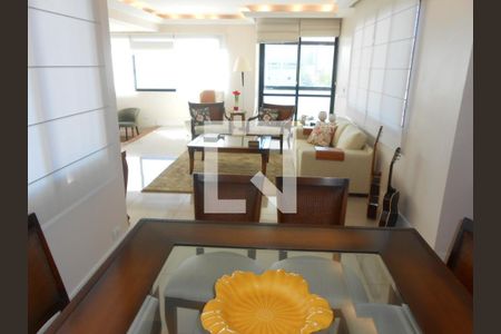 Apartamento à venda com 4 quartos, 203m² em Vila Romana, São Paulo