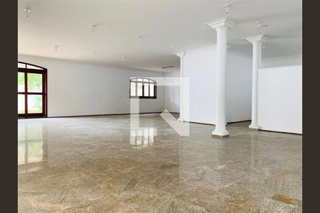 Casa à venda com 4 quartos, 800m² em Interlagos, São Paulo