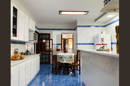 Casa à venda com 4 quartos, 600m² em Interlagos, São Paulo