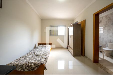 Casa à venda com 3 quartos, 184m² em Vila Cordeiro, São Paulo