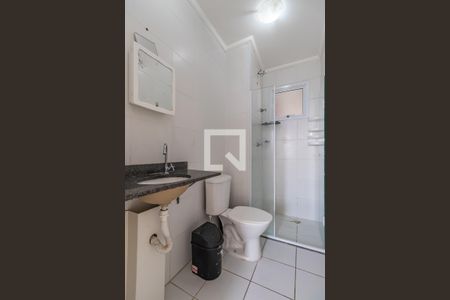 Banheiro Social de apartamento para alugar com 3 quartos, 73m² em Jardim Graziela, Barueri