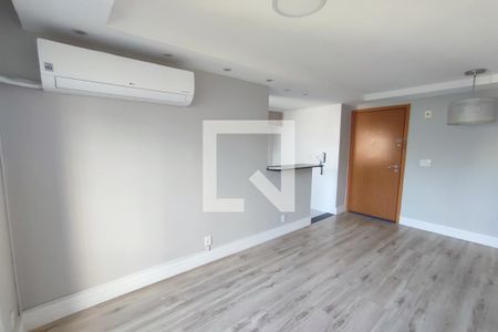 Sala de apartamento para alugar com 2 quartos, 50m² em Pechincha, Rio de Janeiro