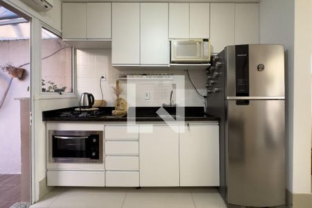 Casa de condomínio à venda com 117m², 2 quartos e 1 vaga Casa de condomínio à venda com 117m², 2 quartos e 1 vagaCozinha