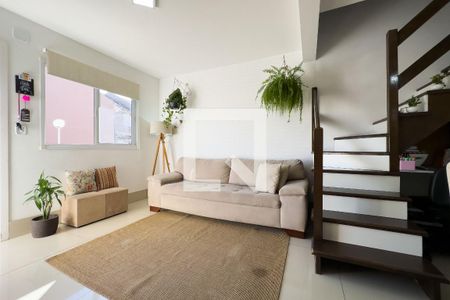 Sala de casa de condomínio à venda com 2 quartos, 117m² em Vila Nova, Porto Alegre