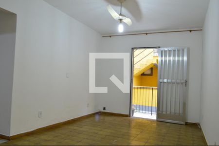 Sala de apartamento para alugar com 3 quartos, 80m² em Curicica, Rio de Janeiro