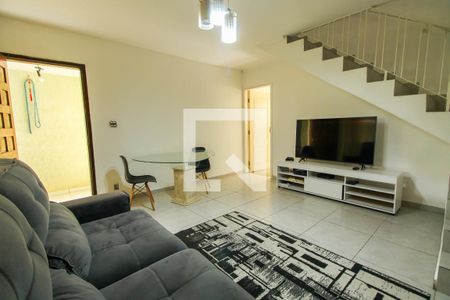 Sala de casa à venda com 2 quartos, 120m² em Vila Carrao, São Paulo