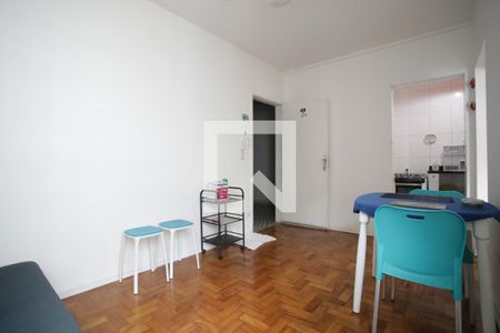 Sala de apartamento para alugar com 1 quarto, 47m² em Boqueirão, Santos