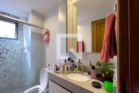Banheiro de apartamento à venda com 1 quarto, 43m² em Paraíso, São Paulo