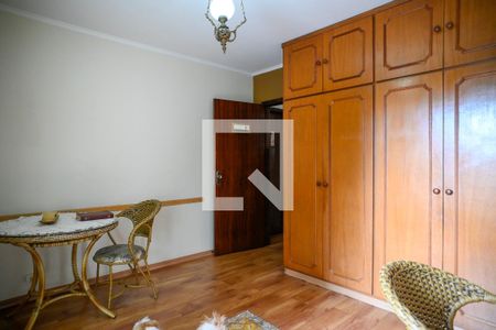 Quarto 1 de casa para alugar com 3 quartos, 185m² em Vila Santo Estéfano, São Paulo