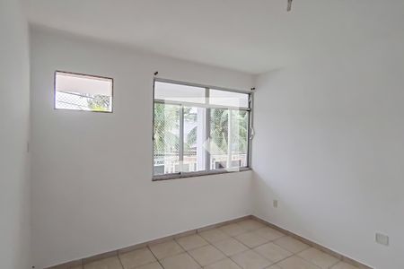 Quarto 1 de casa para alugar com 2 quartos, 70m² em Curicica, Rio de Janeiro