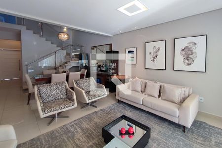 Sala de Estar de casa de condomínio à venda com 4 quartos, 290m² em Swiss Park, Campinas