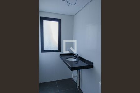 Banheiro de kitnet/studio à venda com 1 quarto, 37m² em Cidade Baixa, Porto Alegre