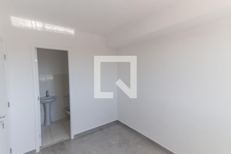 Quarto   de kitnet/studio à venda com 1 quarto, 29m² em Parque Vitoria, São Paulo