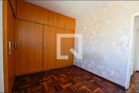 Quarto1 de apartamento à venda com 2 quartos, 180m² em Sagrada Família, Belo Horizonte