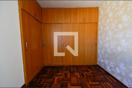 Quarto1 de apartamento à venda com 2 quartos, 180m² em Sagrada Família, Belo Horizonte