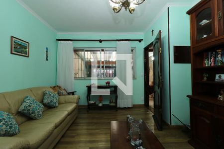 Sala de casa para alugar com 3 quartos, 242m² em Vila Eldizia, Santo André