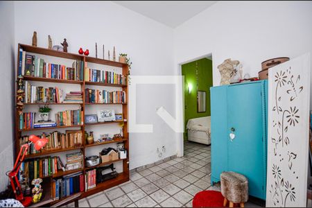 Quarto de casa à venda com 4 quartos, 178m² em Ingá, Niterói