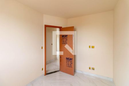 Quarto 2 de apartamento à venda com 2 quartos, 110m² em Novo Eldorado, Contagem