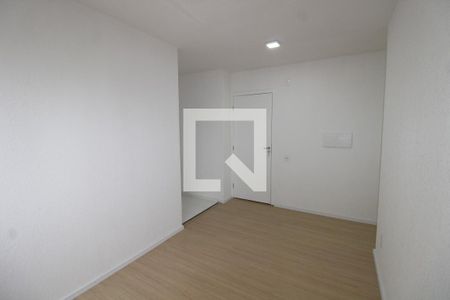 Sala de apartamento para alugar com 2 quartos, 42m² em Jardim Imperador (zona Leste), São Paulo