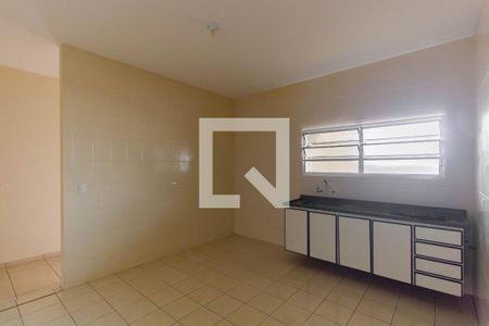 Cozinha de apartamento para alugar com 2 quartos, 85m² em Vila Califórnia, São Paulo