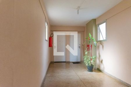 Hall de Entrada de apartamento à venda com 2 quartos, 64m² em Jardim Pacaembu, Campinas