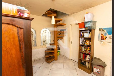 Saleta de casa à venda com 3 quartos, 190m² em Taboão, Diadema