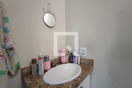 Banheiro Suíte 1 de casa à venda com 4 quartos, 160m² em Vila Marieta, Campinas