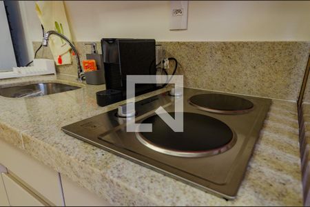 Cozinha de apartamento para alugar com 1 quarto, 22m² em Pituba, Salvador