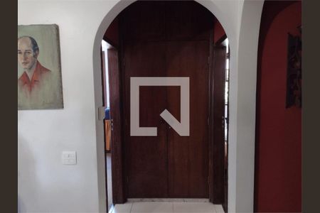 Casa à venda com 4 quartos, 300m² em São Luiz, Belo Horizonte