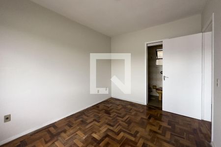 Quarto  de apartamento à venda com 1 quarto, 50m² em Petrópolis, Porto Alegre