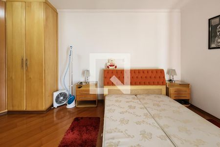 Casa à venda com 450m², 3 quartos e 8 vagas Casa à venda com 450m², 3 quartos e 8 vagasSuíte 3