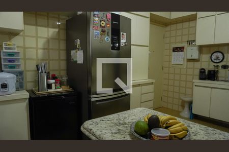 Cozinha de apartamento à venda com 4 quartos, 131m² em Vila Monte Alegre, São Paulo