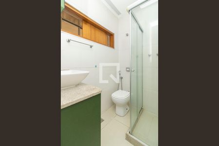 Banheiro de apartamento à venda com 1 quarto, 39m² em Jardim Guanabara, Rio de Janeiro