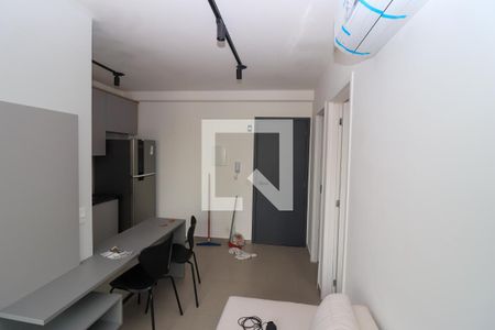 Sala de TV de apartamento para alugar com 1 quarto, 31m² em Vila Mafra, São Paulo