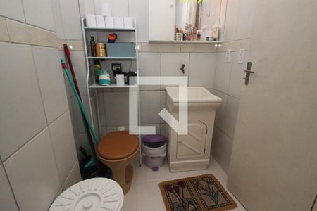 Banheiro de apartamento à venda com 1 quarto, 30m² em Centro Histórico, Porto Alegre