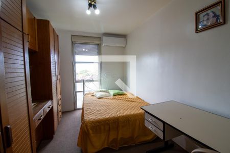 Quarto 2 de apartamento para alugar com 3 quartos, 89m² em Humaitá, Porto Alegre