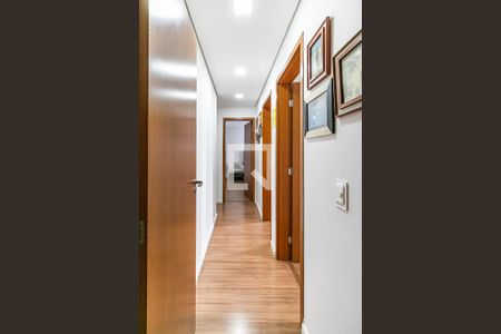 Corredor de apartamento à venda com 3 quartos, 76m² em São Francisco, Belo Horizonte