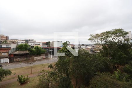 Vista de apartamento para alugar com 2 quartos, 52m² em Vila Carmem, São Paulo