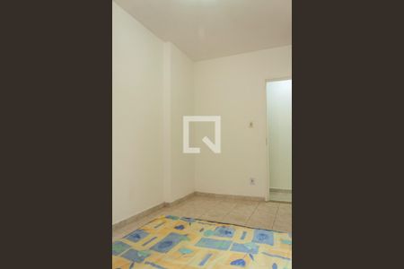 Quarto 1 de apartamento para alugar com 2 quartos, 60m² em Itanhangá, Rio de Janeiro