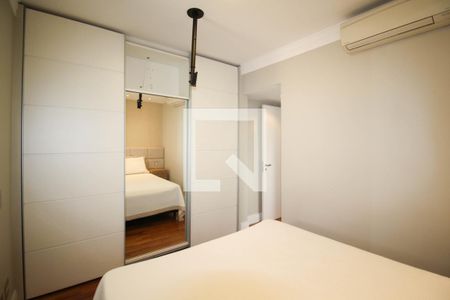 Suíte  de apartamento para alugar com 2 quartos, 70m² em Vila Olímpia, São Paulo