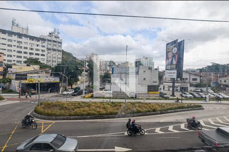 Vista da Sala de apartamento para alugar com 3 quartos, 80m² em Centro, Niterói