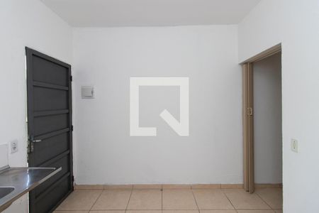 Sala/Cozinha de kitnet/studio para alugar com 1 quarto, 24m² em Parque Novo Mundo, São Paulo