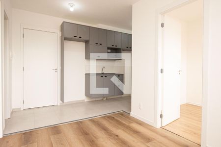 Sala de apartamento para alugar com 2 quartos, 34m² em Cambuci, São Paulo