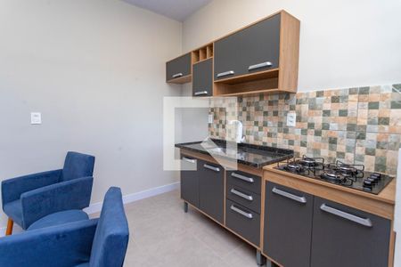 Cozinha  de apartamento para alugar com 2 quartos, 45m² em Taboão, Diadema