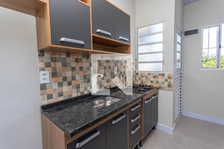 Cozinha  de apartamento para alugar com 2 quartos, 45m² em Taboão, Diadema