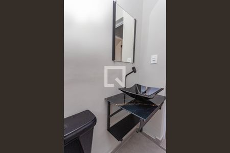 Apartamento para alugar com 45m², 2 quartos e sem vaga Apartamento para alugar com 45m², 2 quartos e sem vagaBanheiro