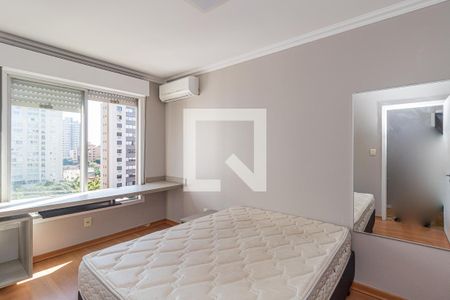 Quarto 1 de apartamento para alugar com 2 quartos, 70m² em São João, Porto Alegre