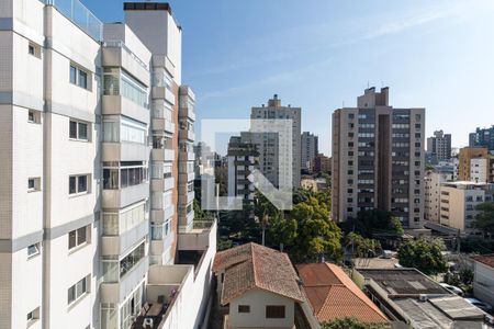 Vista do Quarto 1 de apartamento para alugar com 2 quartos, 70m² em São João, Porto Alegre