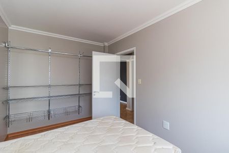 Quarto 1 de apartamento para alugar com 2 quartos, 70m² em São João, Porto Alegre